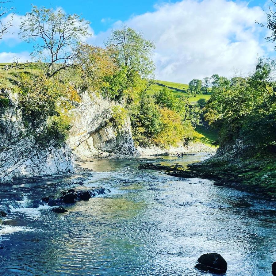 The Green At Burnsall Esterno foto